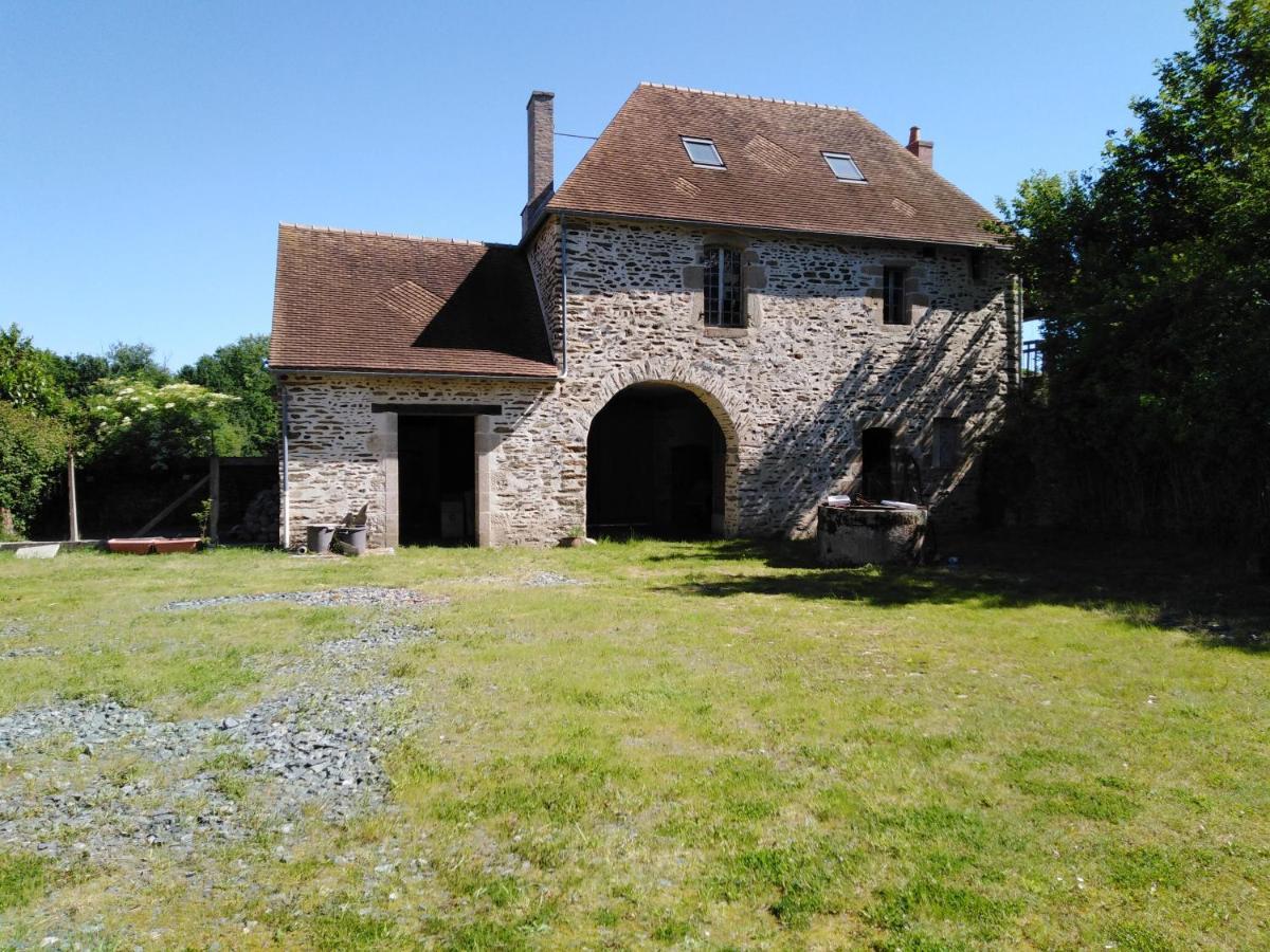 Chateau De Linard Bed & Breakfast Exterior photo